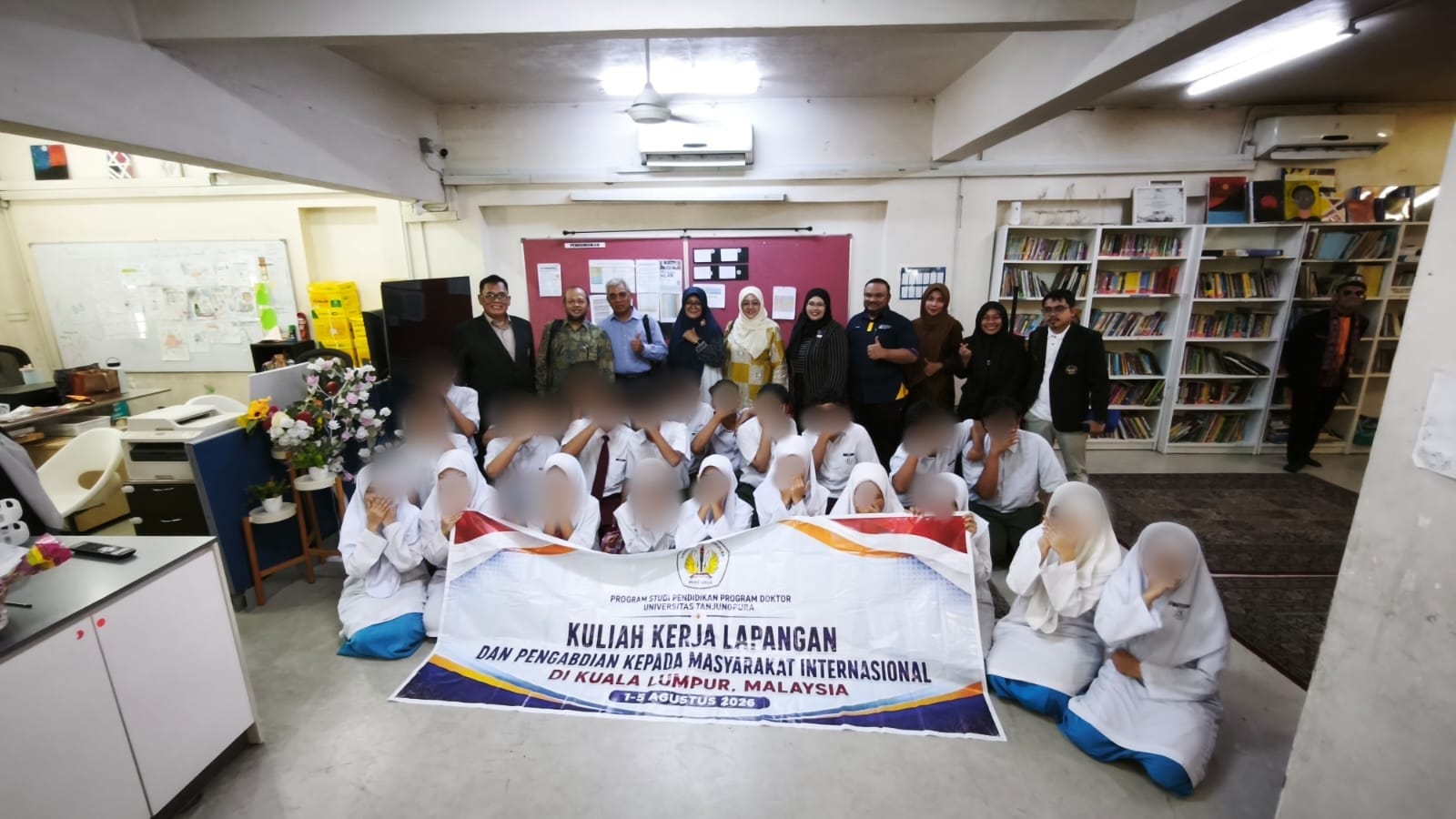 Doktor Pendidikan Untan Bersama Prodi Pendidikan Sosiologi Gelar KKL dan PKM Internasional di Kuala Lumpur